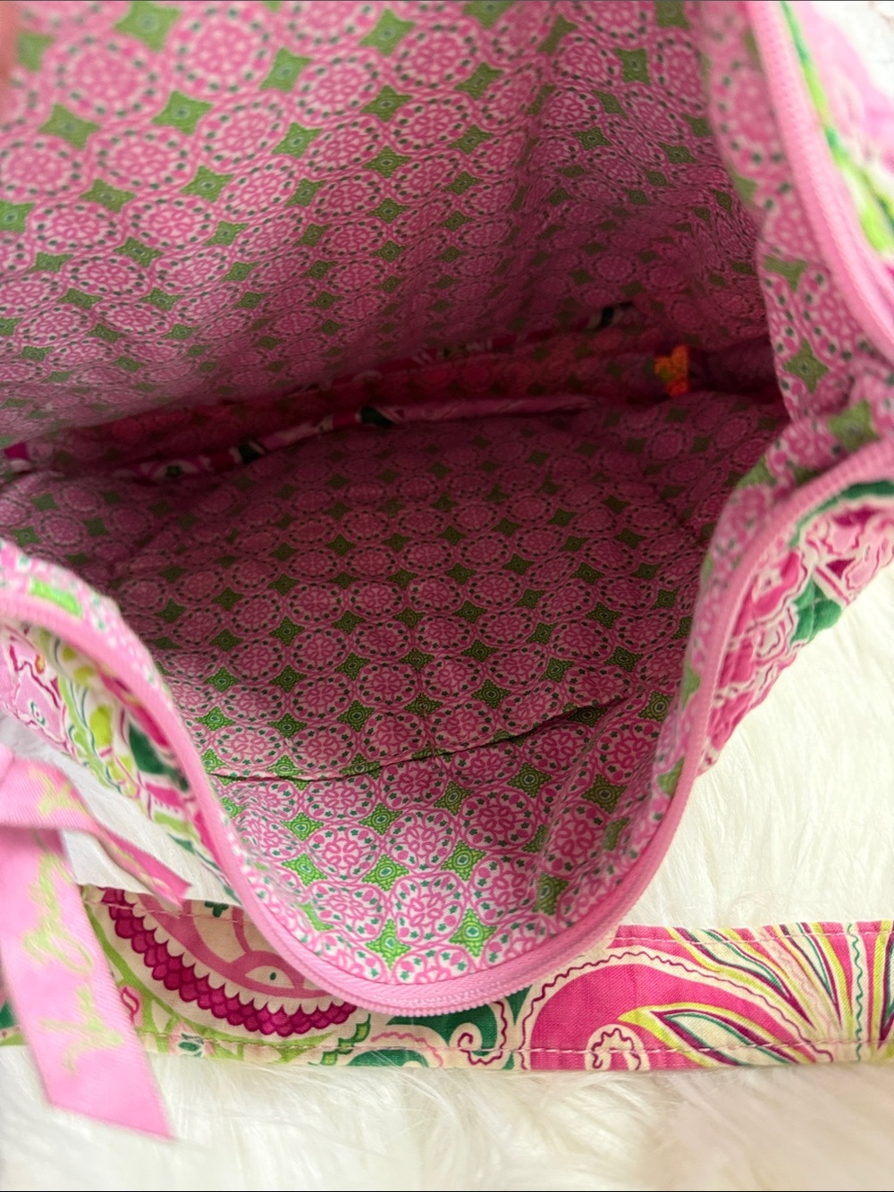 Vera Bradley Pink & Green Paisley Quilted Shoulder Bag with Matching Wallet - Picture 9 of 16